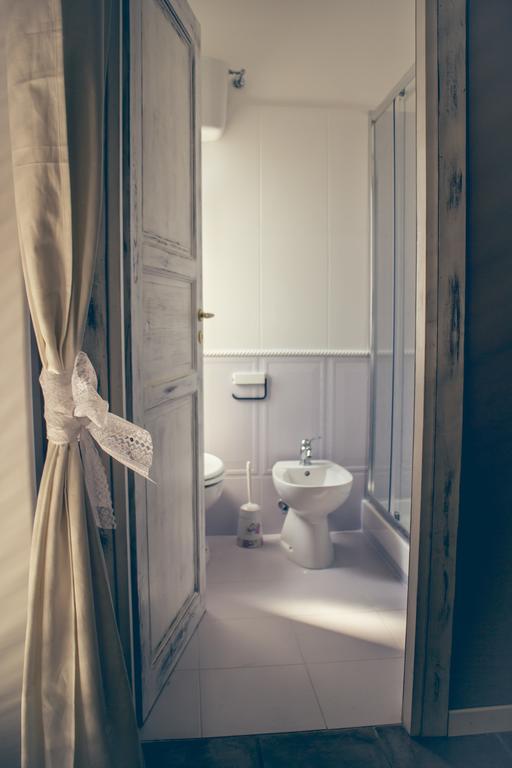 La Peonia Bed and Breakfast Νάπολη Δωμάτιο φωτογραφία